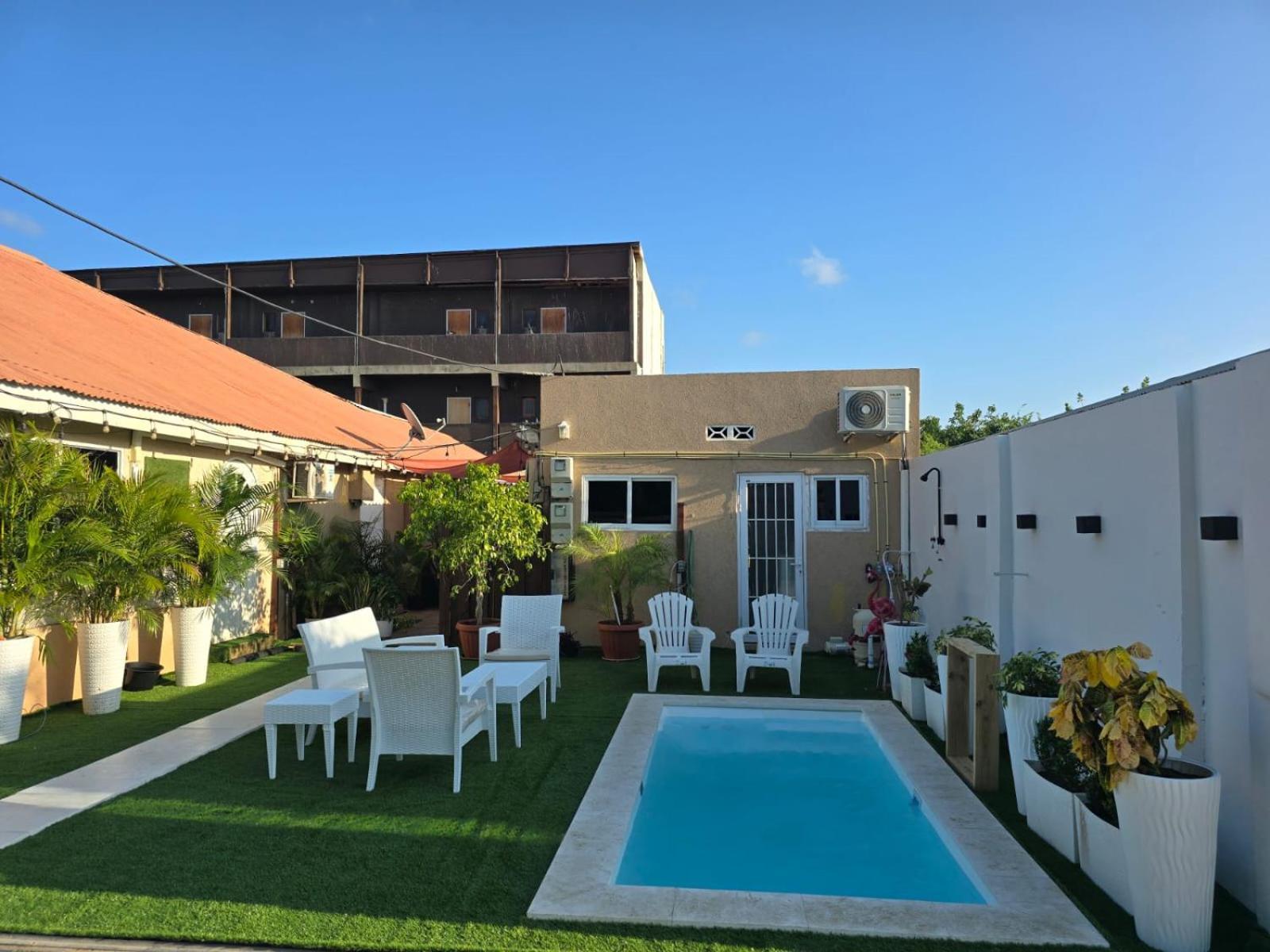 The Jazmine'S Apartment A Oranjestad Exteriör bild